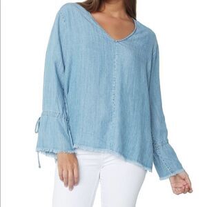 Rails Zimi Chambray Vintage Tie Sleeve Frayed Top!